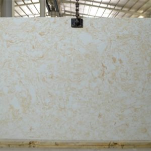 Hồng Ngọc Vân Mây